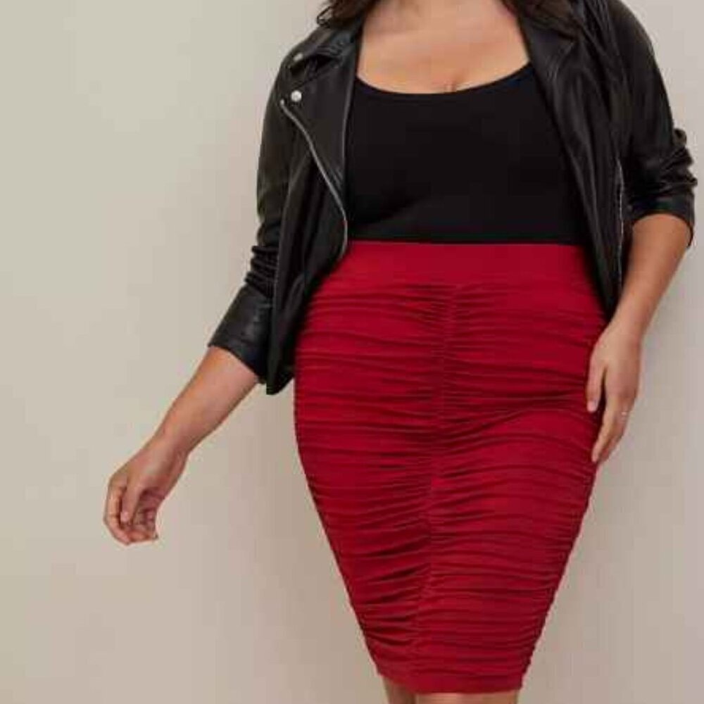 Torrid Midi Super Soft Shirred Pencil Skirt Size 3X